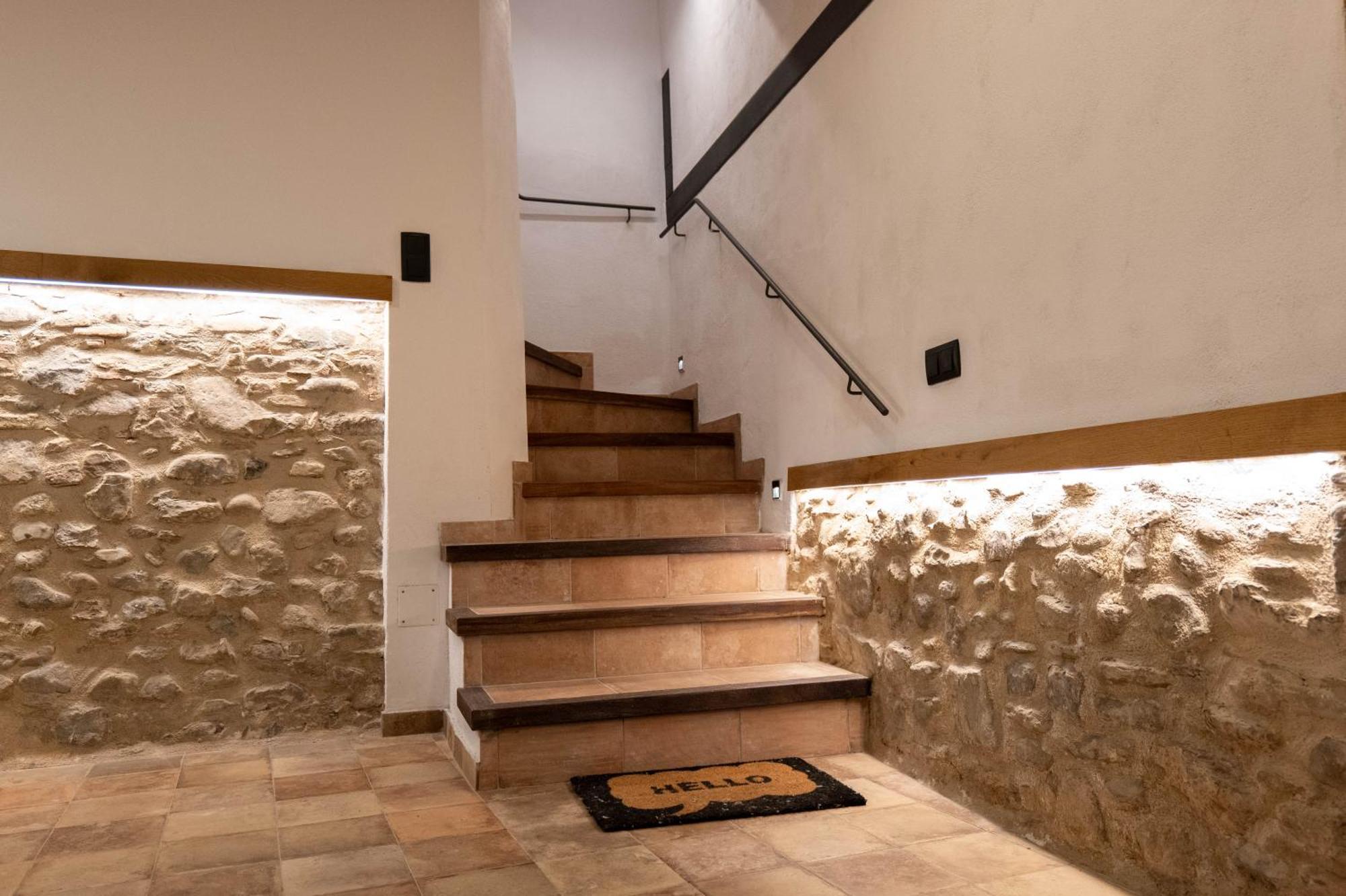 Niu De Queralt Apartment Vic Luaran gambar